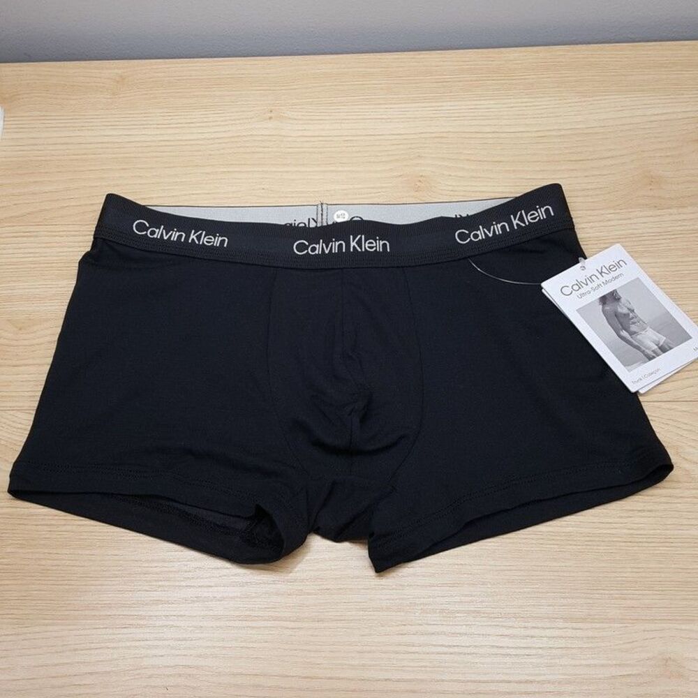 CALVIN KLEIN Boxer Brief Mens XL Solid Black Trunk Ultra Soft Modern Modal